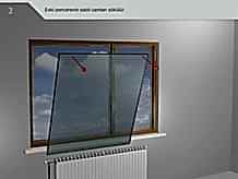 Eski pencerelerin sabıt camları sökülür